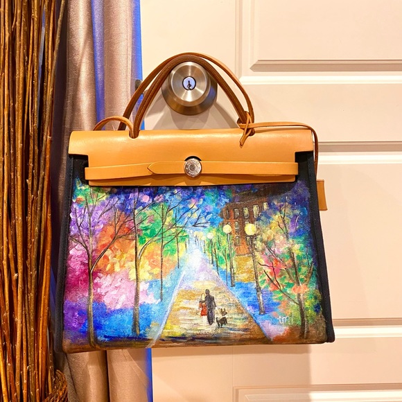 Hand painted Hermes Herbag - Picture 2 of 16